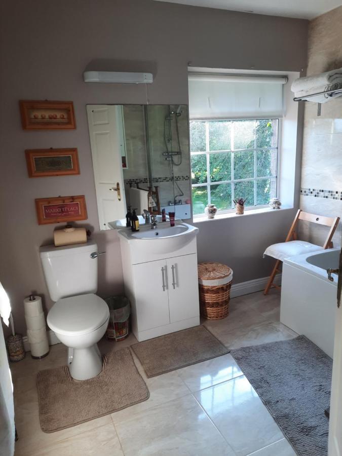 Butterhouse Otel Trim Dış mekan fotoğraf
